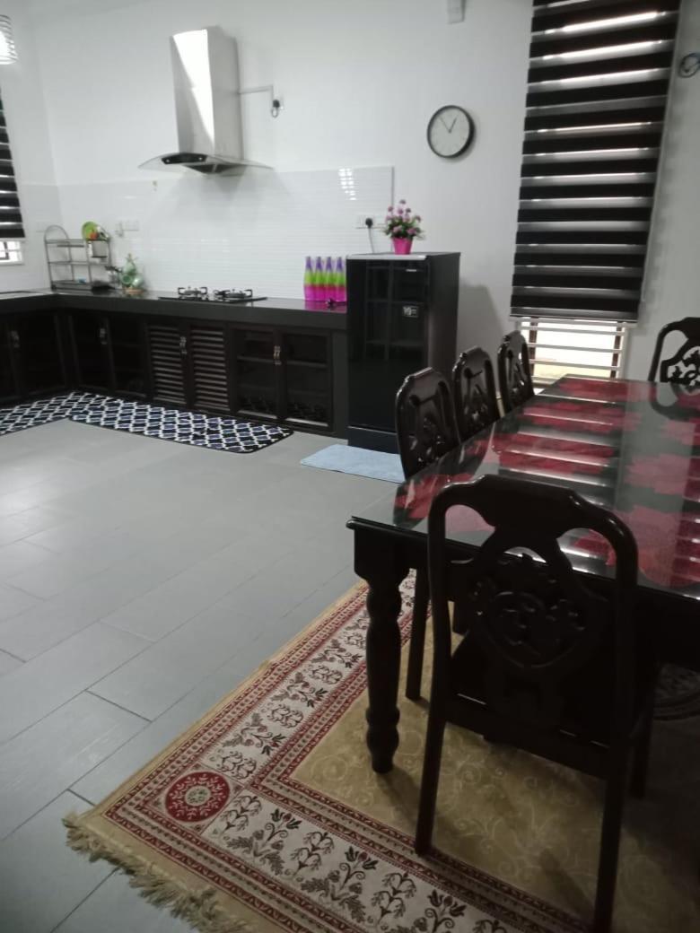 Holiday home Inapsinggah *
